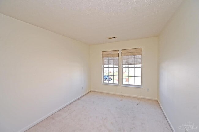 Building Photo - 7135 Thorndale Ln