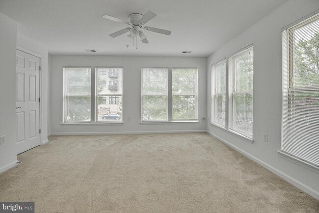 Building Photo - 629 Diamondback Dr