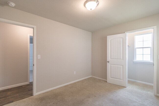 Building Photo - 3410 Couch Drive, Pflugerville, TX 78660