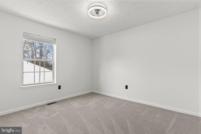 Building Photo - 6953 Cony Ct