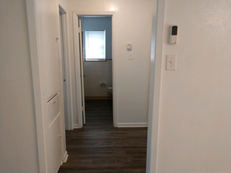 Building Photo - 1201 Sublett Ave