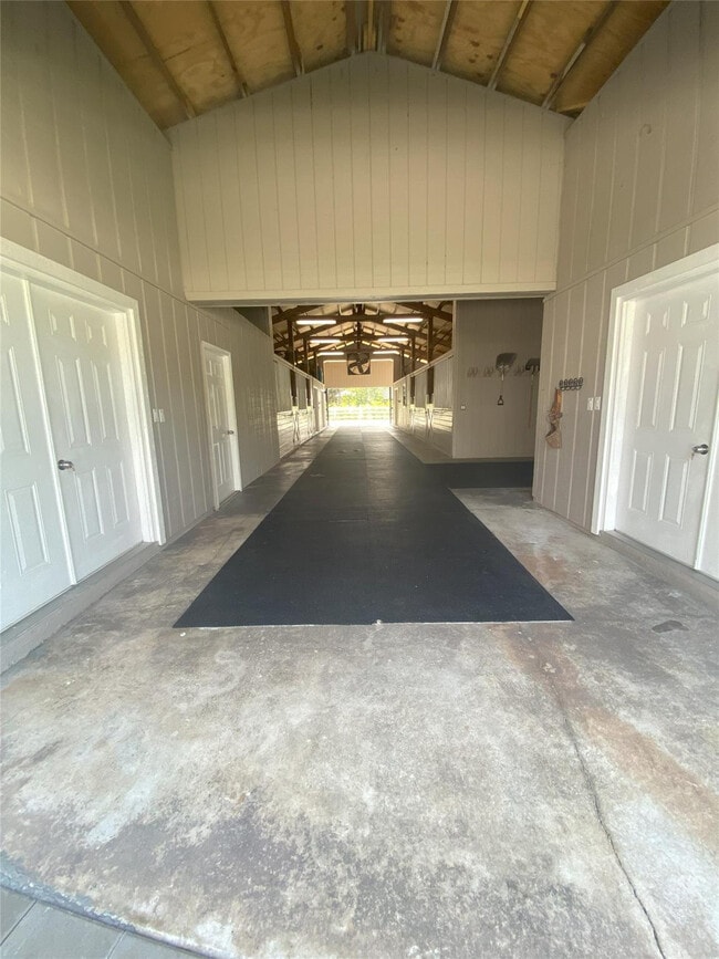 Building Photo - 2315 Deer Run Blvd