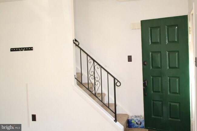 Building Photo - 34 Heron Pl