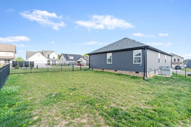 Building Photo - 601 Battery Ct