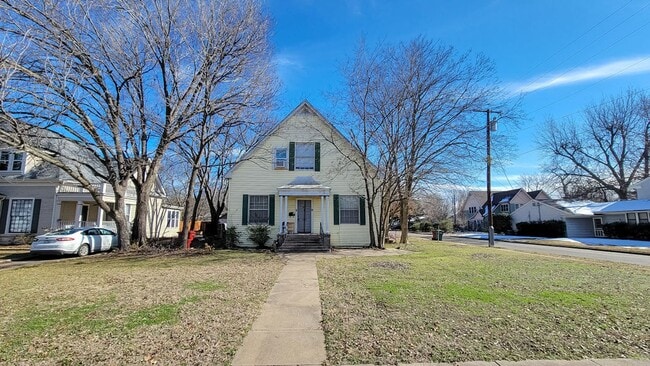 Building Photo - Charming 1-Bedroom Apartment in Sherman!