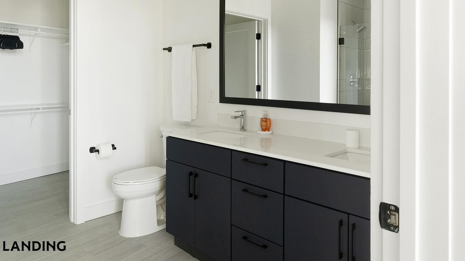 Building Photo - 1007 S Mint St