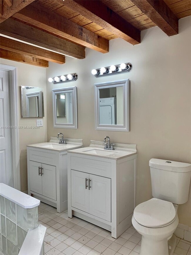 Building Photo - 11318 SW 114th Cir Terrace