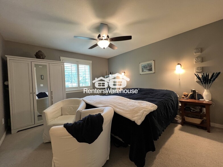 Building Photo - 1236 1st St