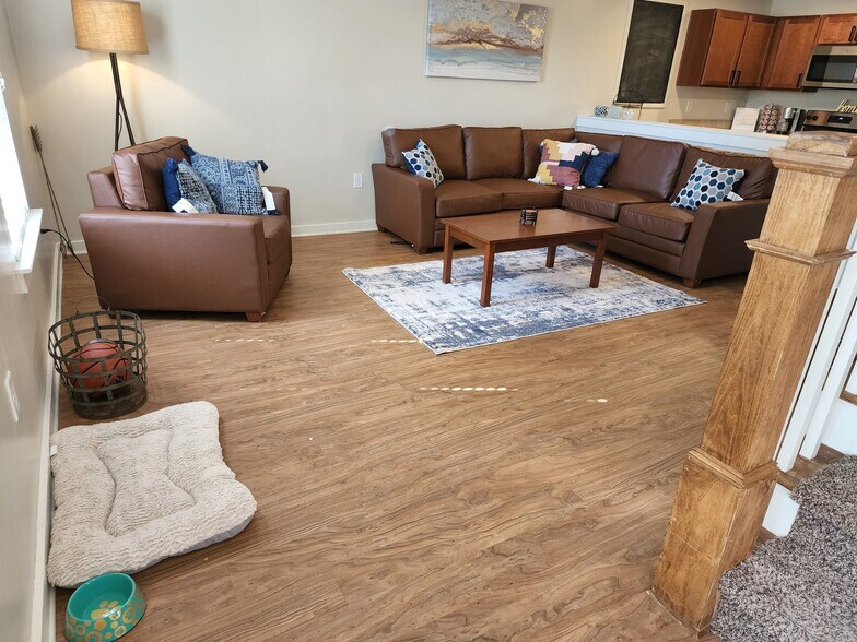 Building Photo - 2912 Mulberry St SE