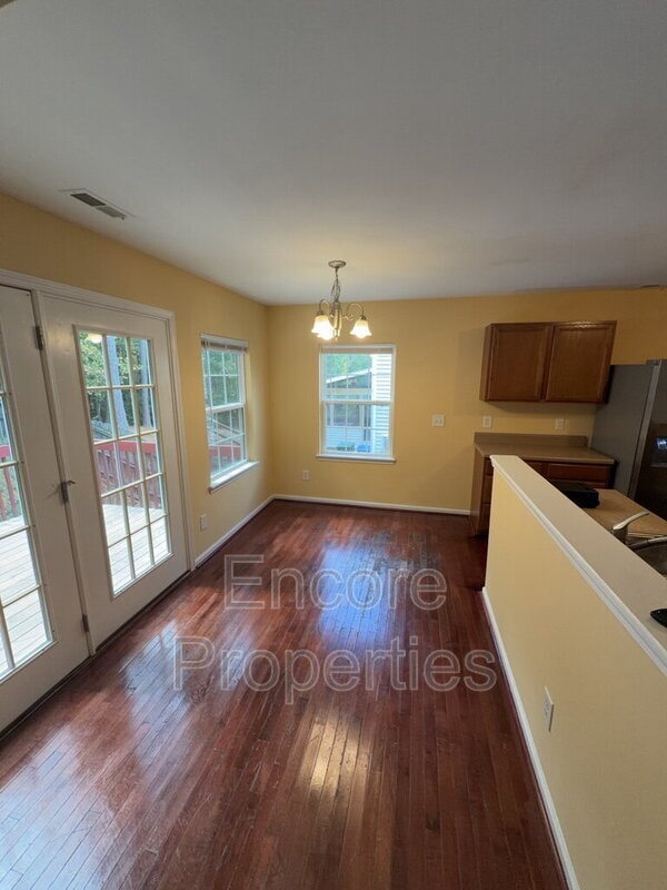 Building Photo - 4520 Shady Side Ln