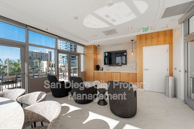 Building Photo - 1262 Kettner Blvd