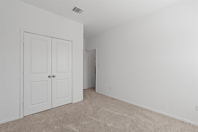 Building Photo - 1512 Weatherford Ln