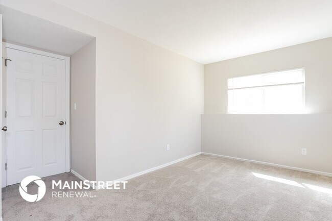 Building Photo - 8719 Aspen Ct