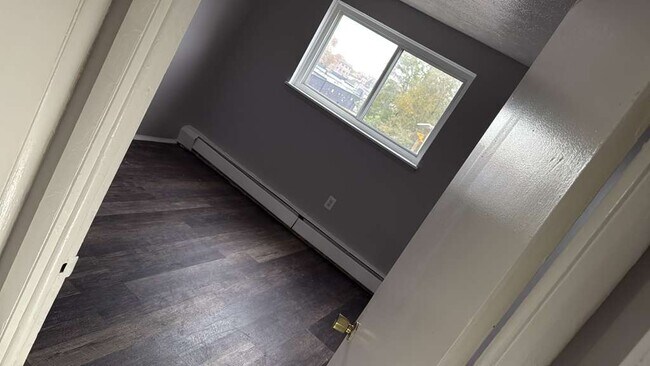 Building Photo - 13540 Superior Rd