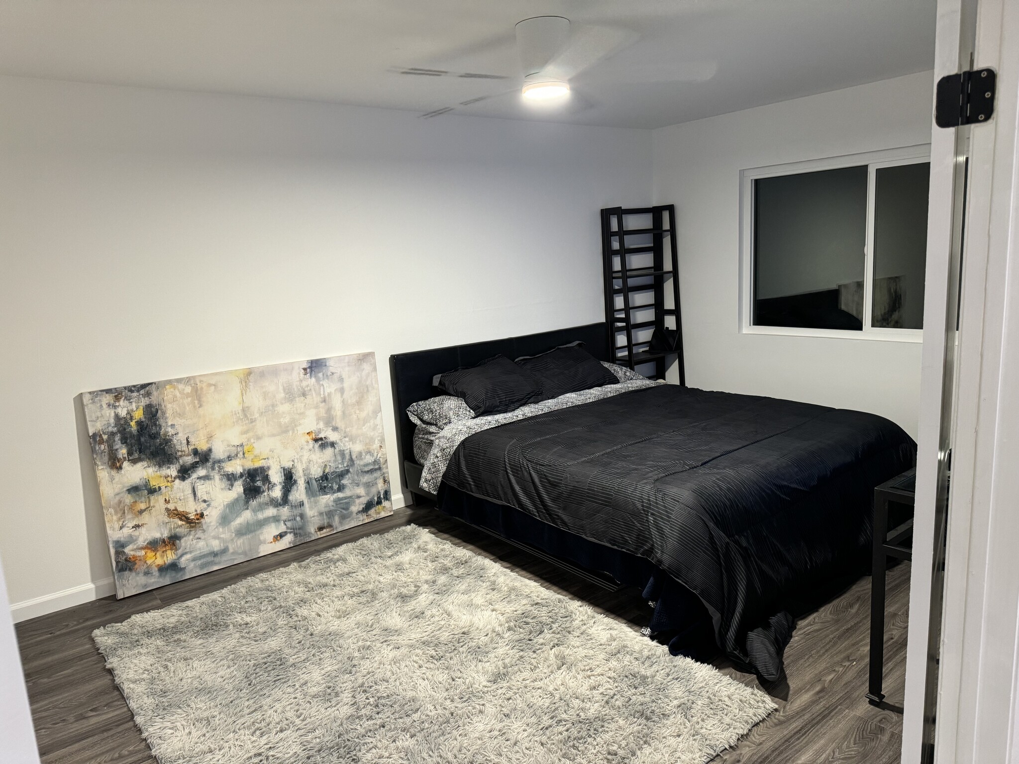 Primary - 2700 Cahuenga Blvd E