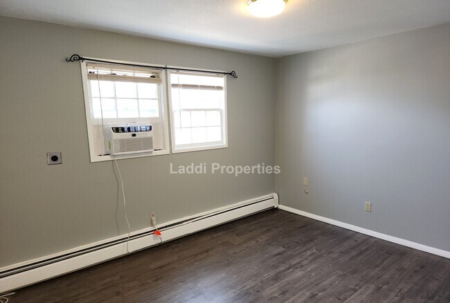 Bedroom #2 - 88 Beacon St, Unit 9
