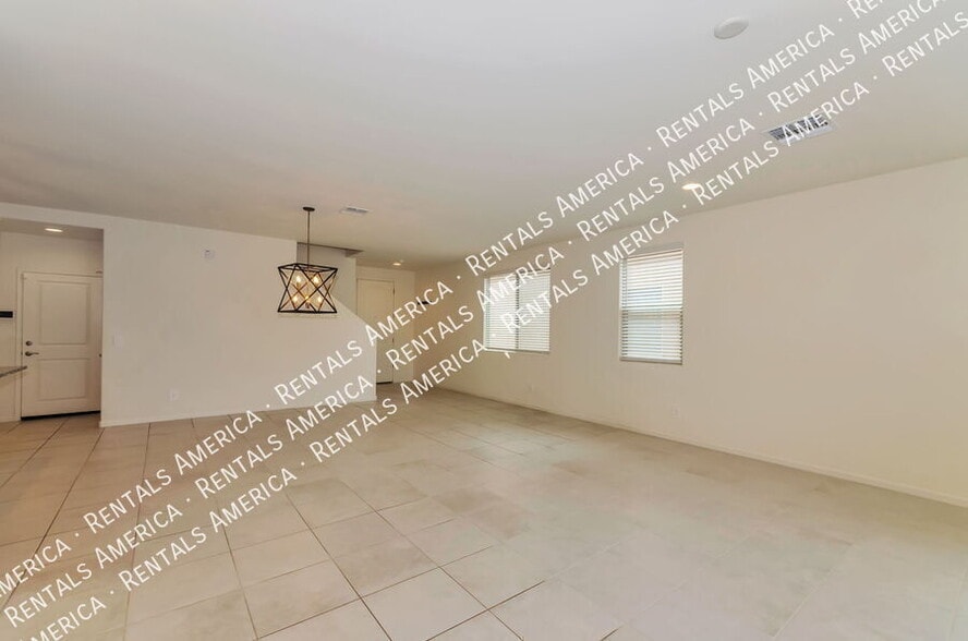 Building Photo - 12553 E Caden Dr