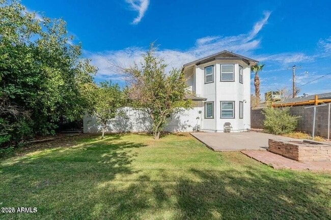 Building Photo - 505 W Howe St