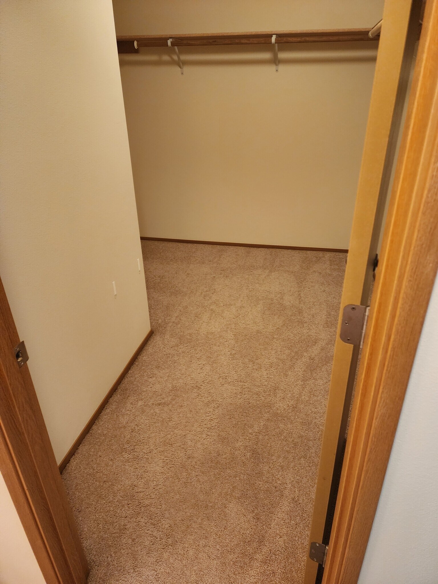 Building Photo - 2732 Hidden Springs Loop SE