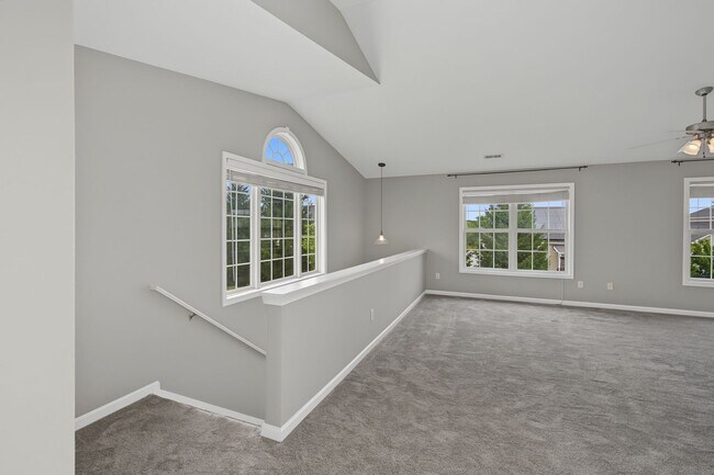 Building Photo - 106 Essex Ln