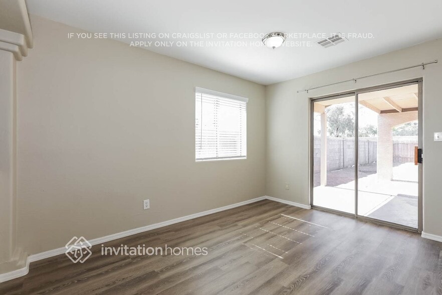 Building Photo - 250 Dakota St