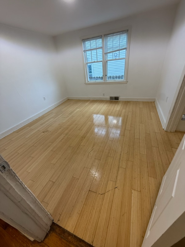 Building Photo - 1838 Spohn Ave