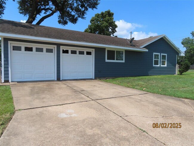 Building Photo - 10334 Kingspoint Rd