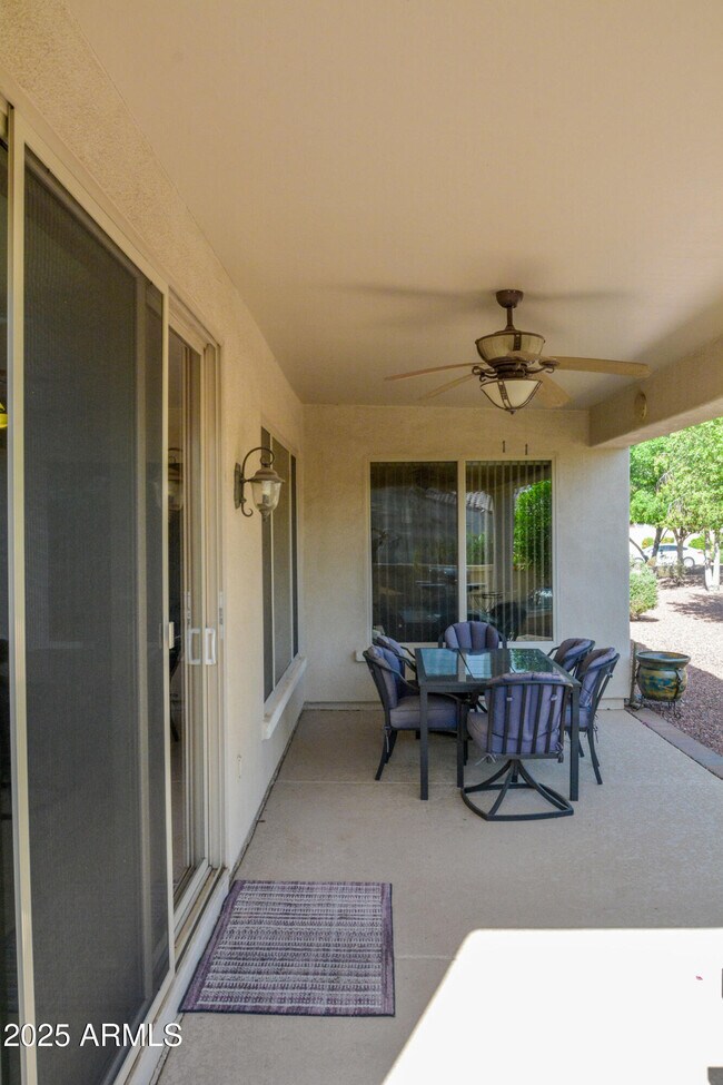 Building Photo - 13436 W La Vina Dr