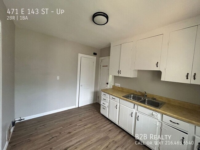 Building Photo - 471 E 143rd St