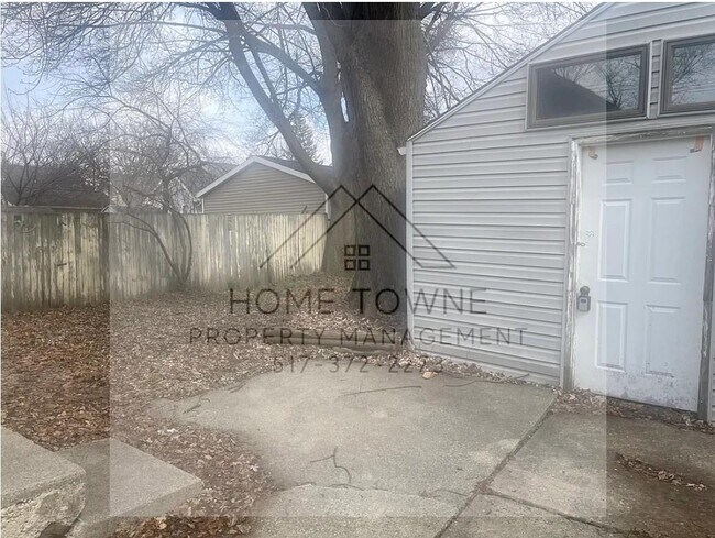 Building Photo - 724 Cawood St