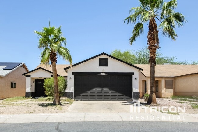 Primary Photo - 11774 W Corrine Dr