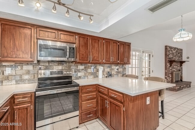 Building Photo - 6243 W Cholla St