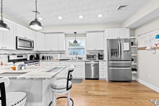 Building Photo - 57 Buffum St