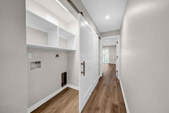 Building Photo - 250 Forest Ridge Rd