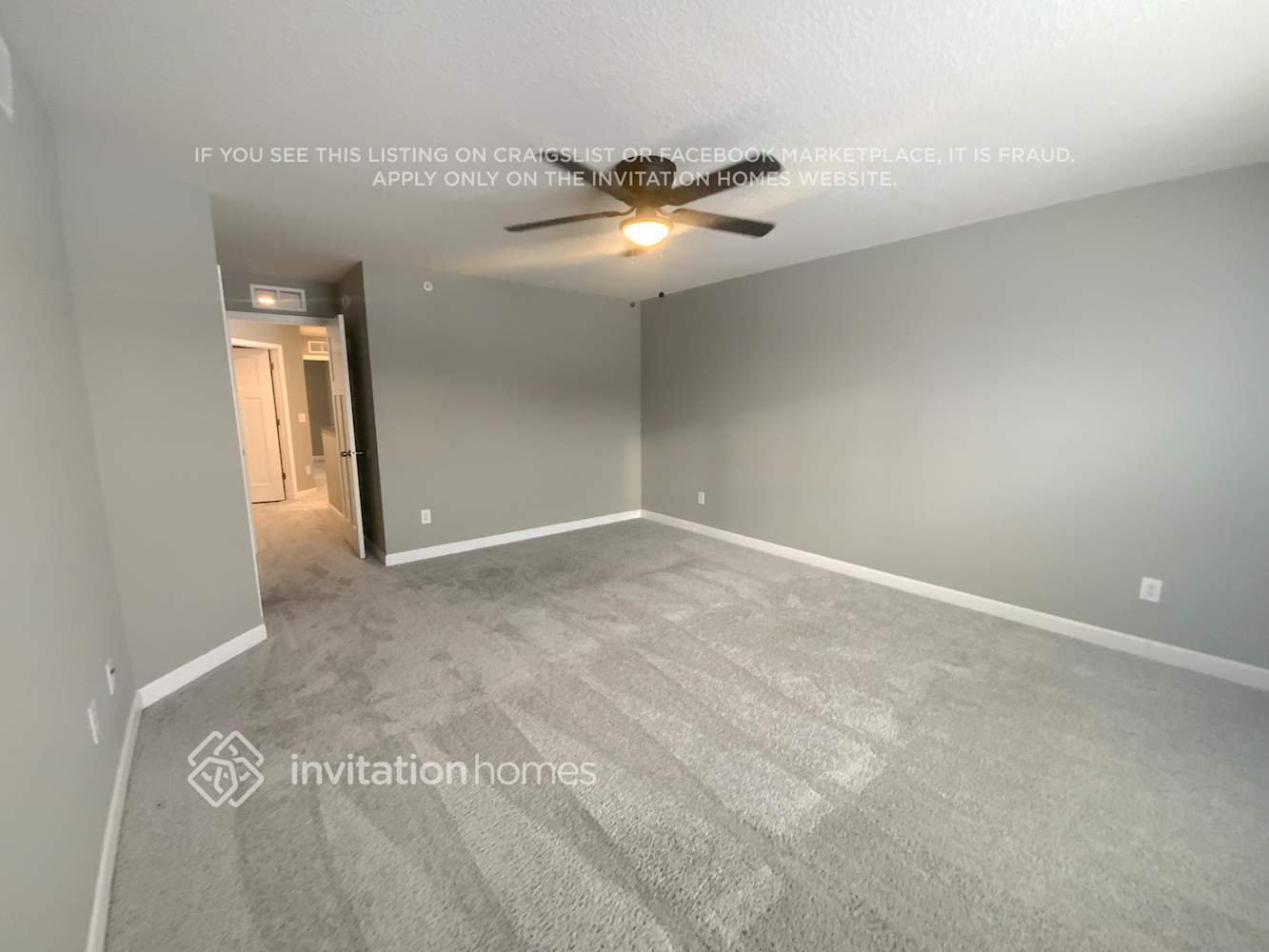 Building Photo - 16700 Dunkirk Cir N