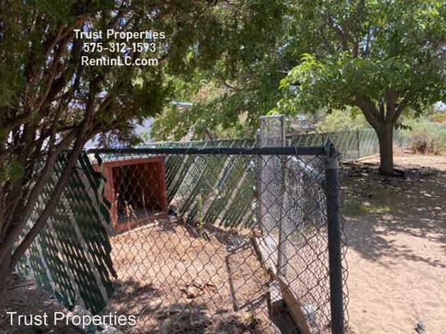 Building Photo - 3 br, 2 bath House - 4207 - 1 Winters Str.