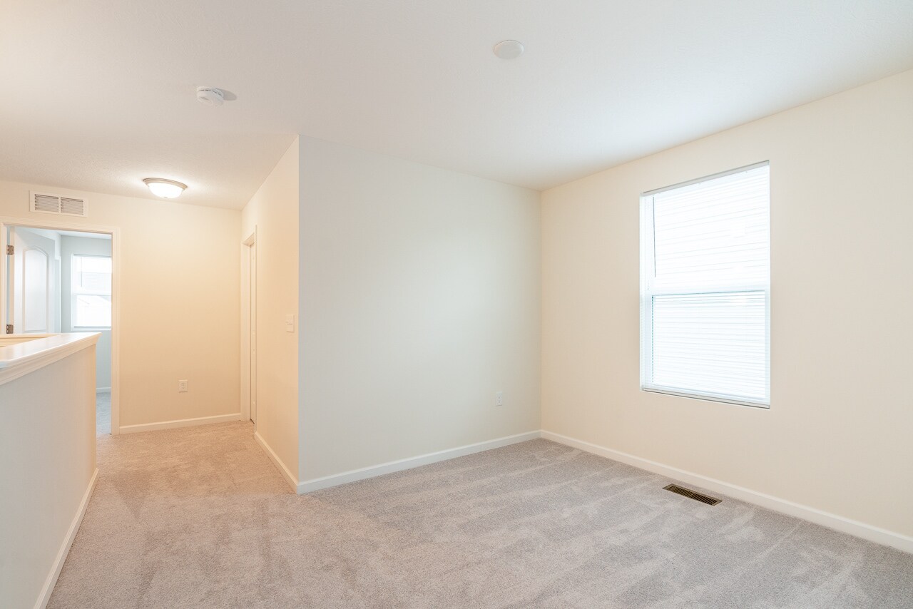 Building Photo - 205 Whitetail Trl