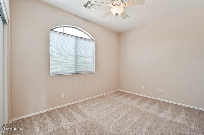 Building Photo - 1525 W St Kateri Dr