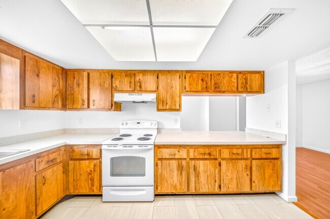 Building Photo - 428 Banana Cay Dr