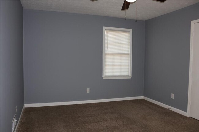 Building Photo - 2650 Old Spanish Trail