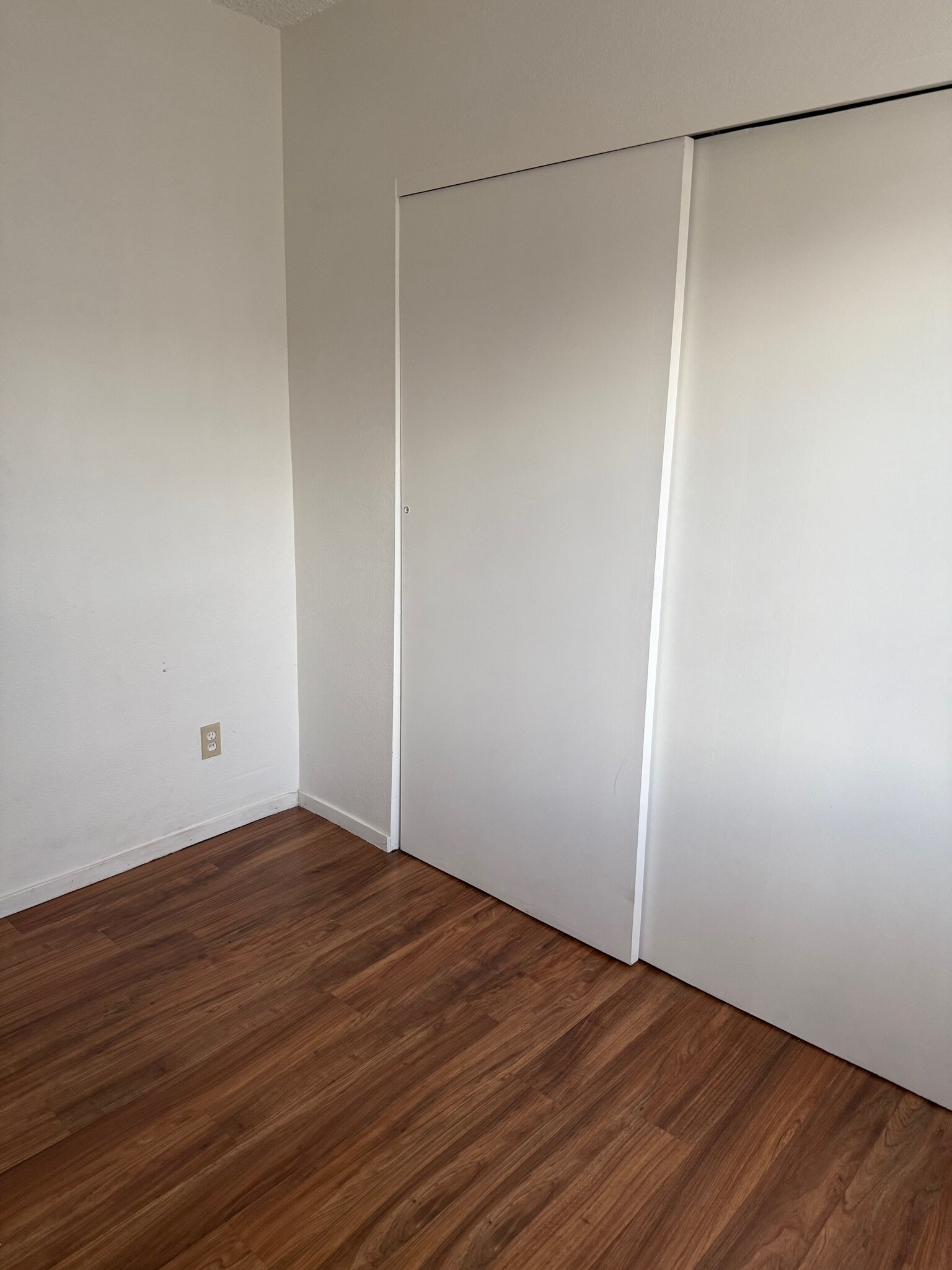 Building Photo - 5 Palm Dr