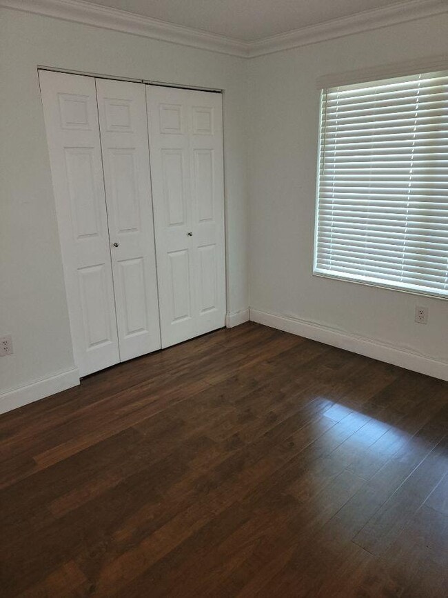 Building Photo - 13165 Chadwick Ct