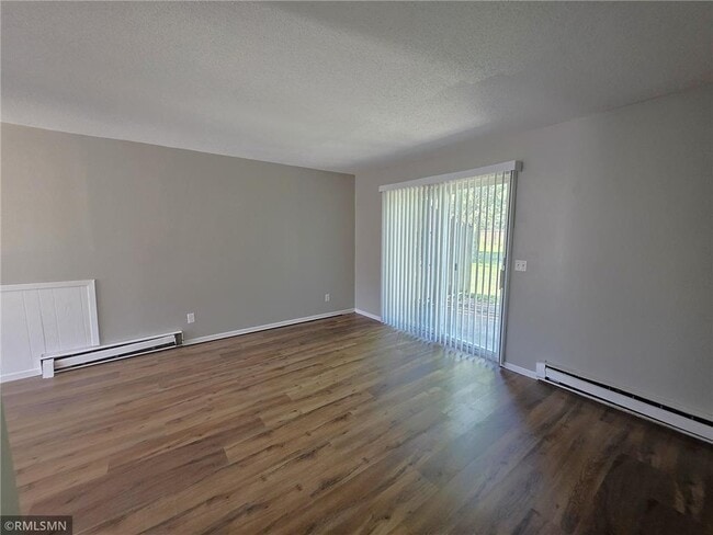 Building Photo - 333 Odanah Ave