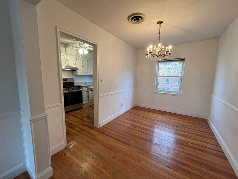 Dining Room - 501 Milledge Rd