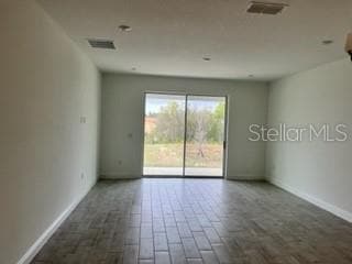 Building Photo - 2032 Axel St