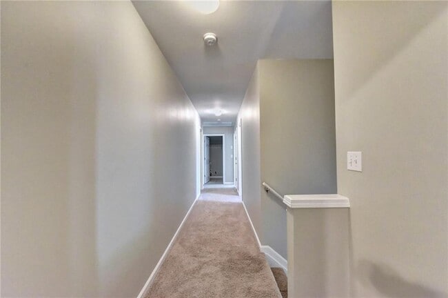 Building Photo - 7470 Brookwood Way