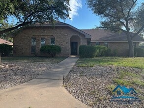 Building Photo - 3625 Briargrove Ln