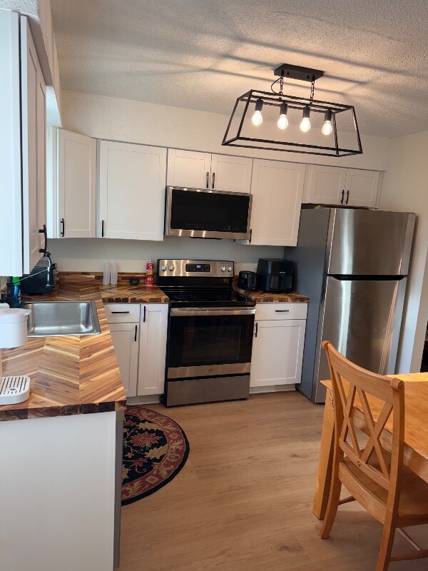 Building Photo - 3364 Green Briar Cir