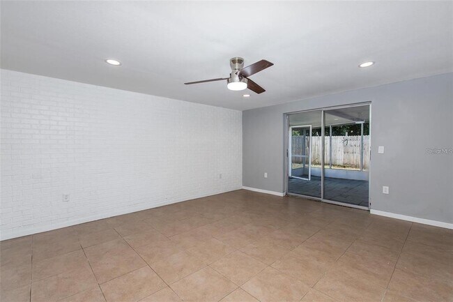 Building Photo - 3549 Winder Dr