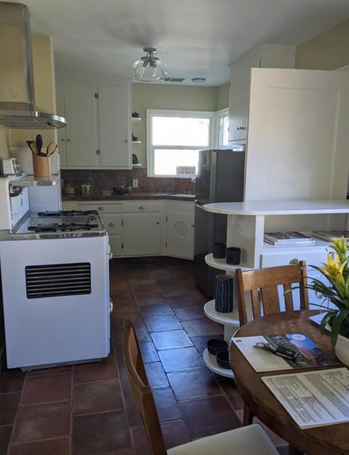 Building Photo - 1745 9th St